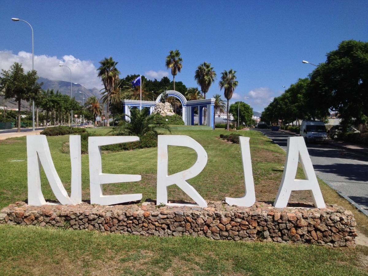 Villa Angela Nerja Exteriör bild